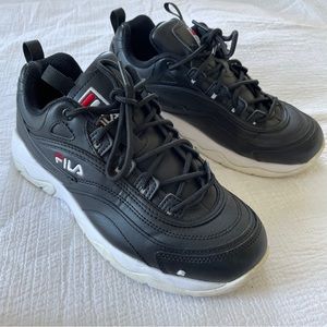 Fila leather sneakers women’s size 8